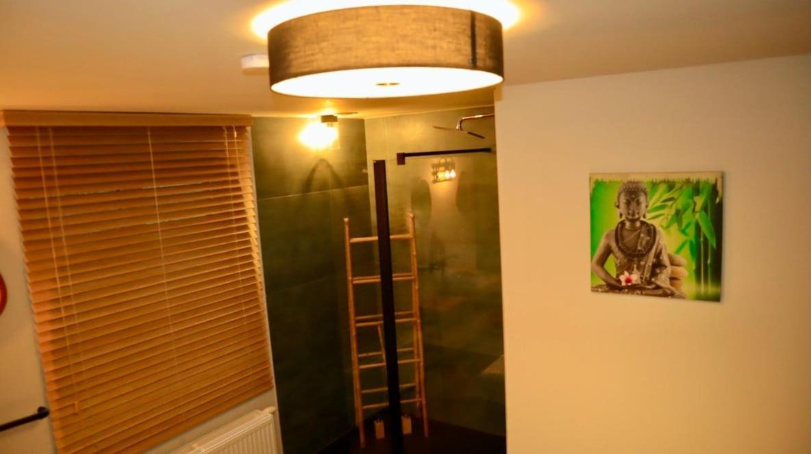 Le Harini Apartman Manhay Kültér fotó
